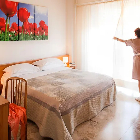 Virginia Hotell Diano Marina