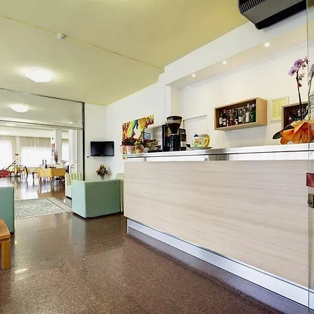 Hotel Virginia Diano Marina