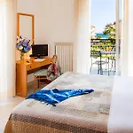 Virginia Hotell 3*