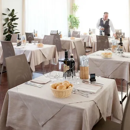 Otel Virginia Diano Marina