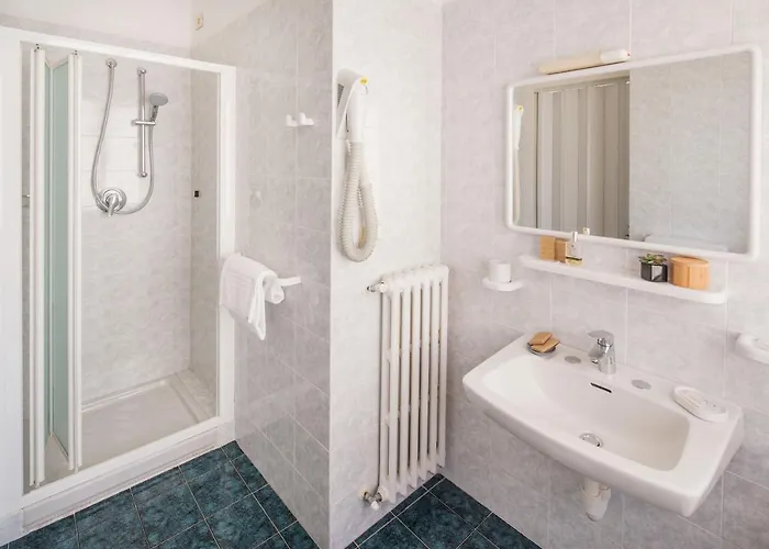 Virginia Hotell Diano Marina